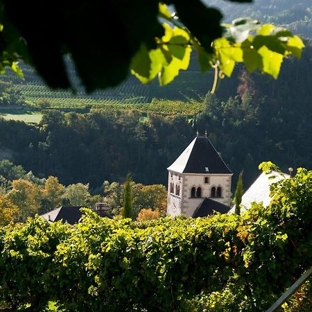 Hotel Brueckenwirt Novacella エクステリア 写真