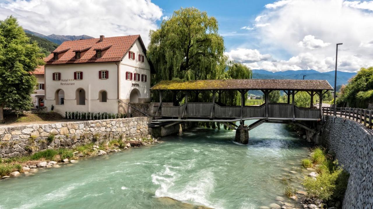 Hotel Brueckenwirt Novacella エクステリア 写真